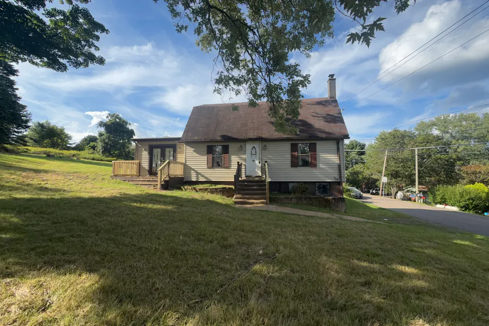 4 Harris Pond Rd Sweet Valley, PA 18656, Luzerne County