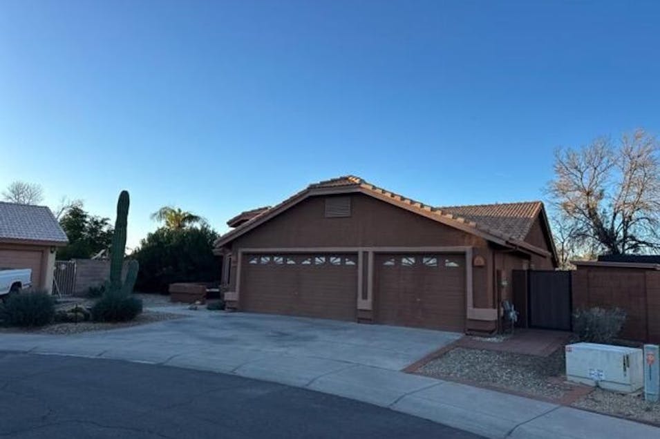 23442 N 44th Drive Glendale, AZ 85310, Maricopa County