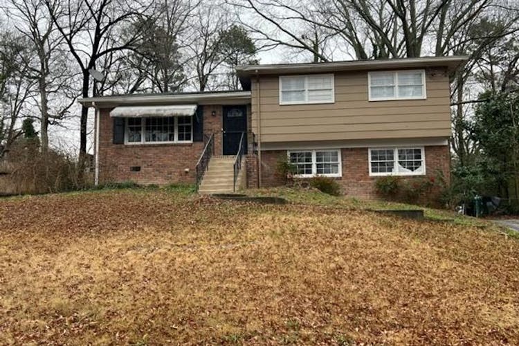 5660 Sandhurst Dr Forest Park, GA 30297, Clayton County