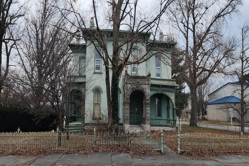 903 S Main St Carthage, MO 64836, Jasper County