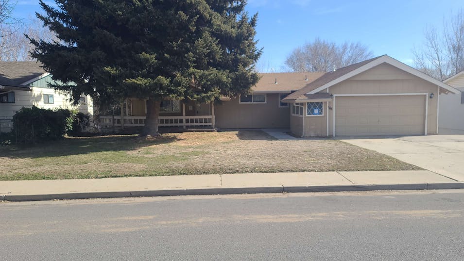 265 Parkdale Avenue Susanville, CA 96130, Lassen County