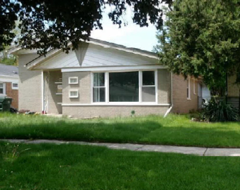 14314 Kenwood Ave