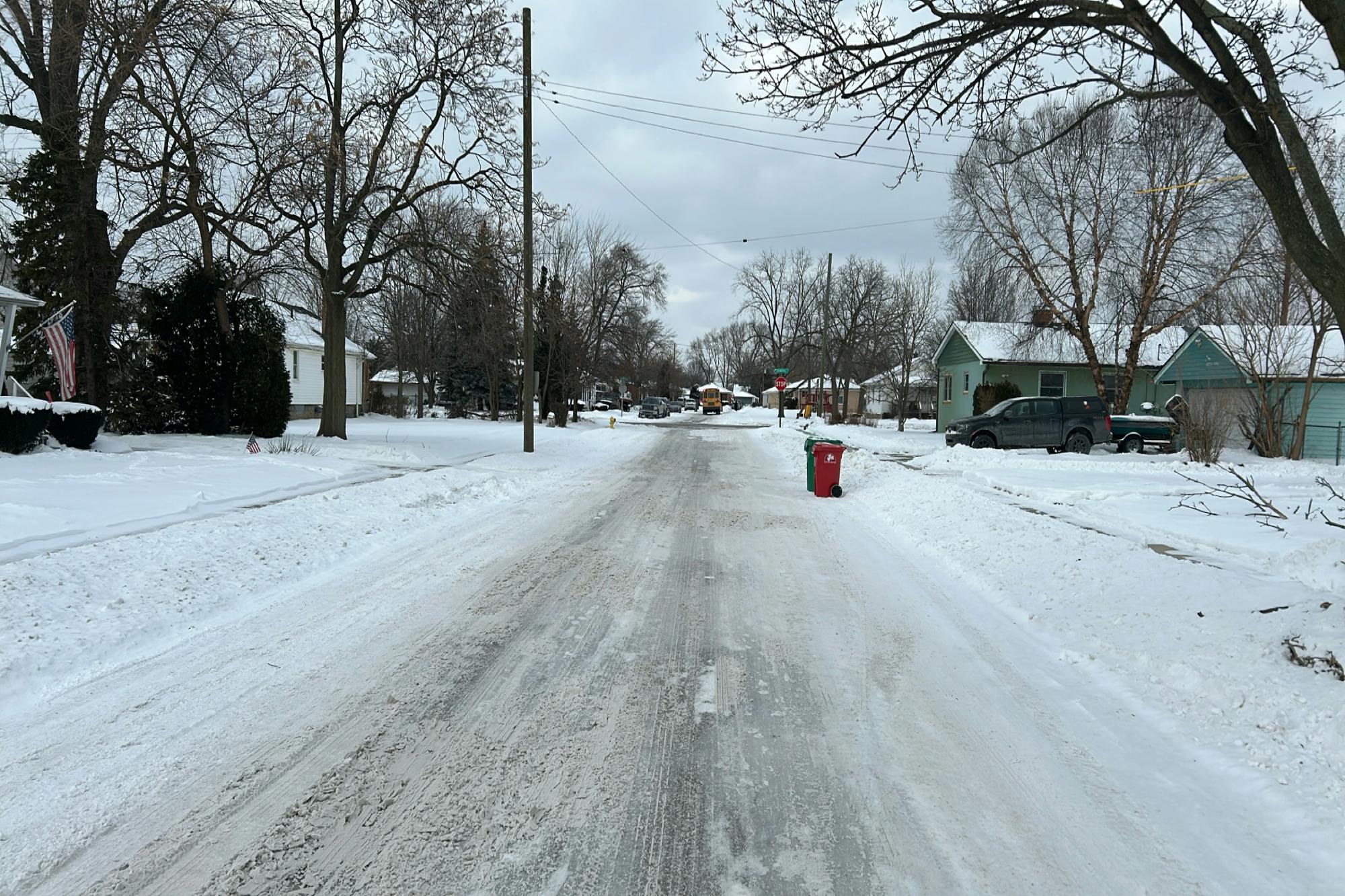 Cushing Ave, Eastpointe, MI 48021