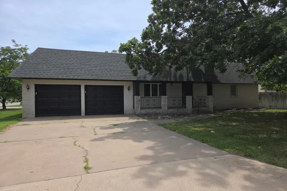 3504 N Elm St Hutchinson, KS 67502, Reno County
