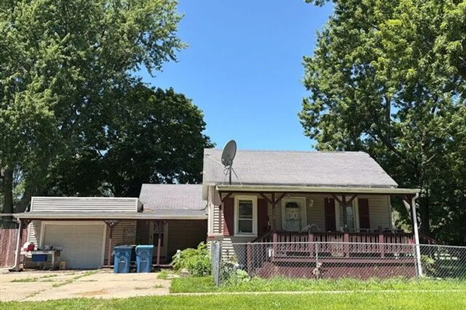 128 N Walnut St Minonk, IL 61760, Woodford County