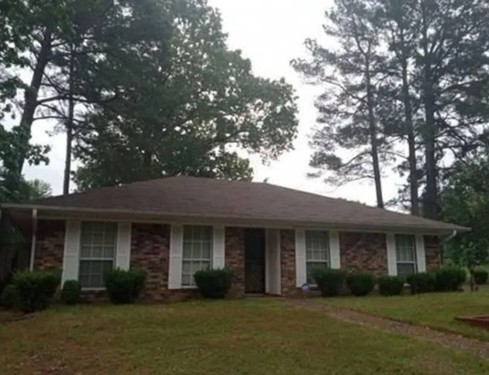 6109 Indian Hills Dr. Pine Bluff, AR 71603, Jefferson County