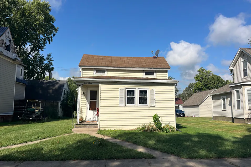 720 North Pleasant Street Princeton, IL 61356, Bureau County