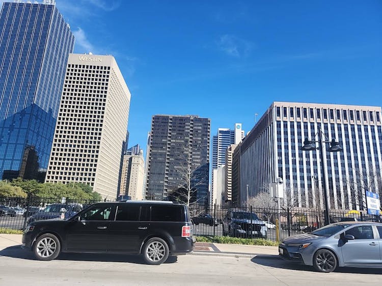 1200 Main St Apt 1904 Dallas, TX 75202, Dallas County