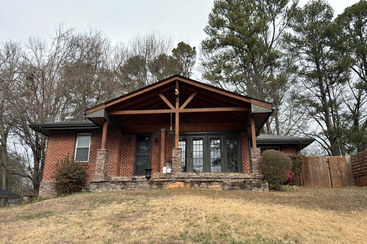 1071 Pinedale Drive Southeast Smyrna, GA 30080, Cobb County