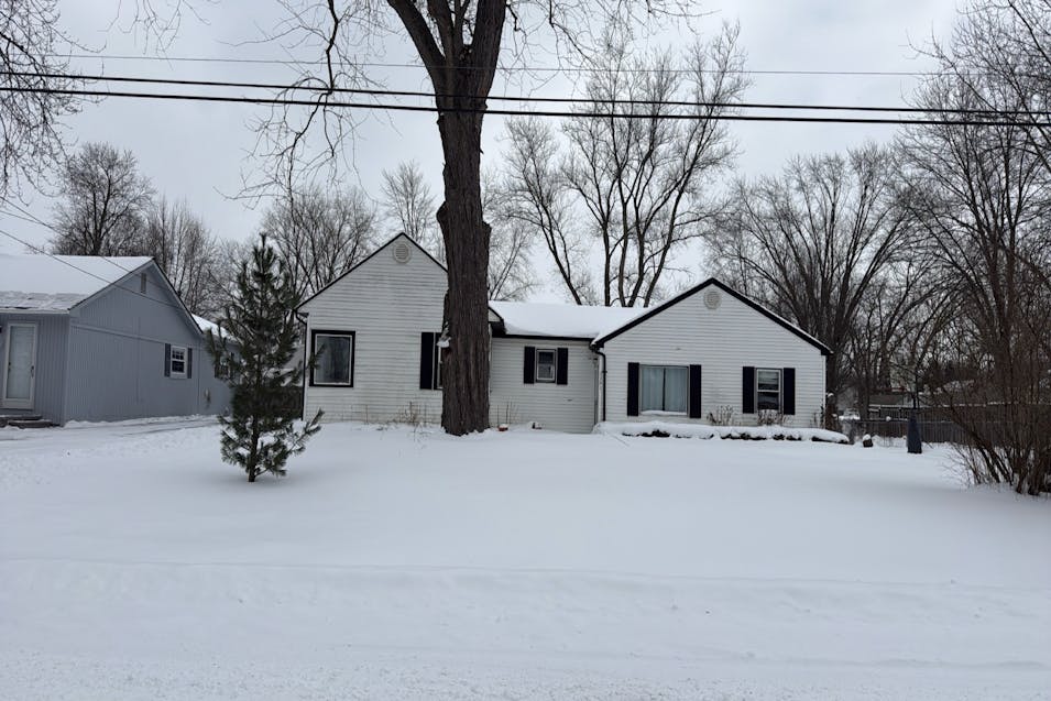 3351 Grant Rd Rochester Hills, MI 48309, Oakland County