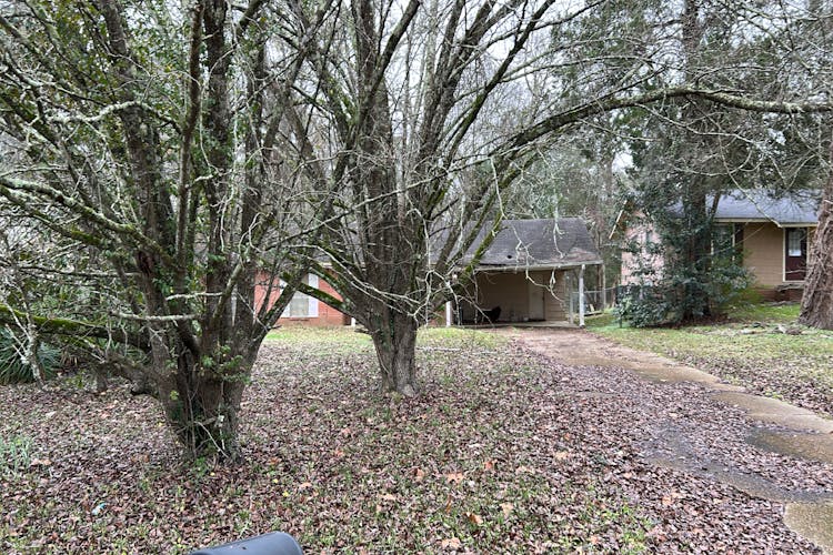 539 Cedarhurst Road Jackson, MS 39206, District Hinds County