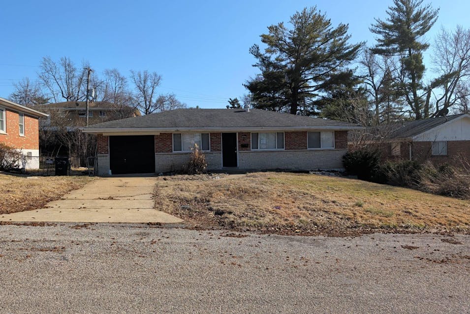 8786 Darnell Pl Saint Louis, MO 63136, St. Louis County