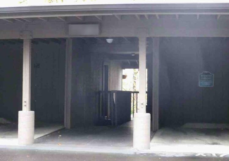 7720 Swbarnes Rd F Portland, OR 97225, Washington County