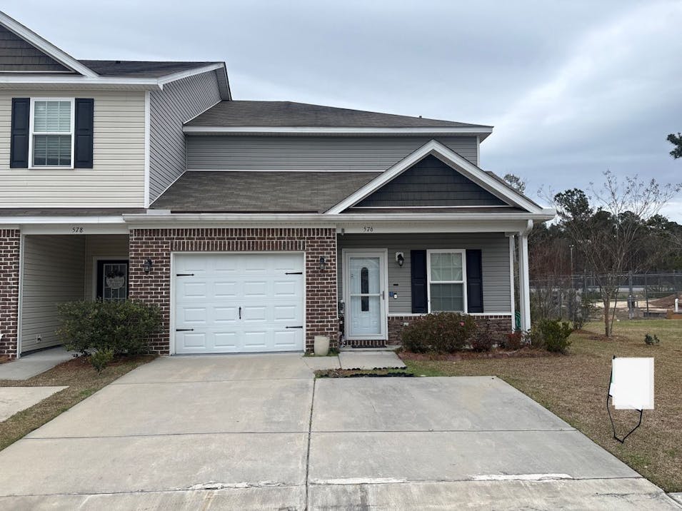576 Governor Treutlen Cr Pooler, GA 31322, Chatham County