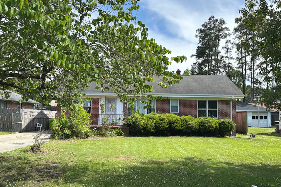 2313 Center Avenue New Bern, NC 28562, Craven County