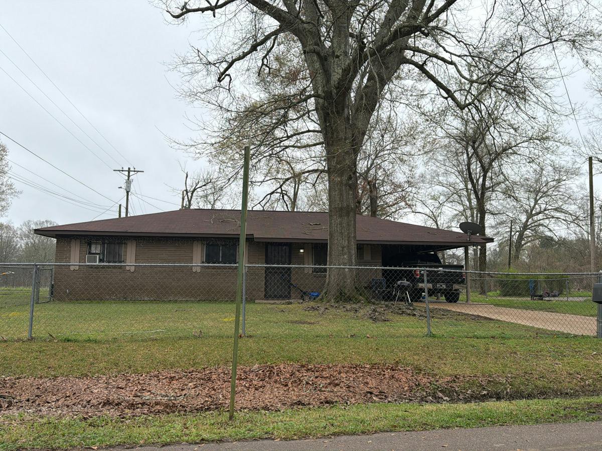 Otis Redding Dr, Natchez, MS 39120