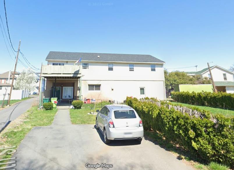 4th St, West Pittston, PA 18643