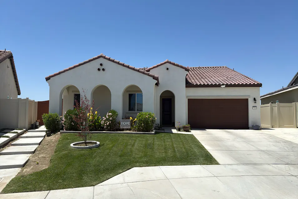 7519 Koyuk River Street Bakersfield, CA 93311, Kern County