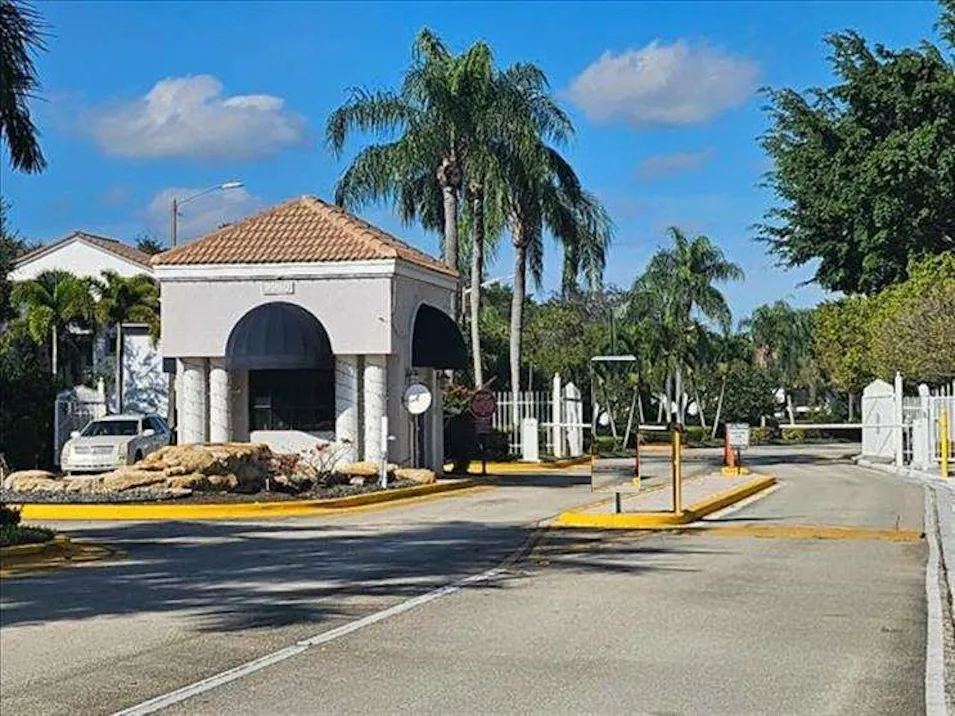 58 N Collier Blvd Apt 1704 Marco Island, FL 34145, Collier County