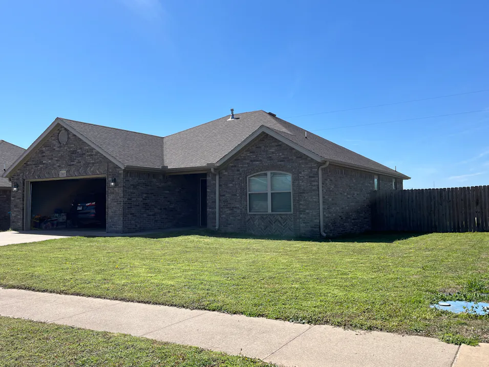 627 White Oak Street Genrty, AR 72734, Benton County