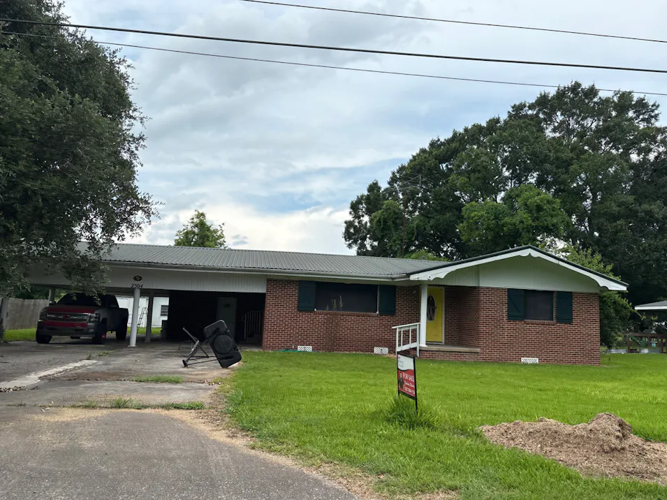 2304 Louisiana Dr New Iberia, LA 70560, Iberia County