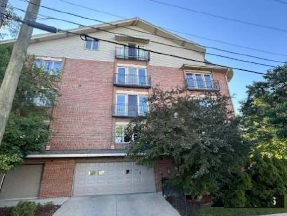 9201 S Kenton Ave 5b Oak Lawn, IL 60453, Cook County