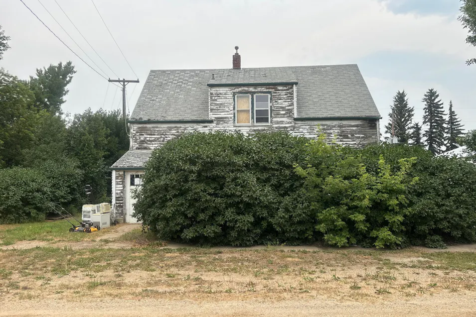 60 W 6th Ave Ryder, ND 58779, Ward County