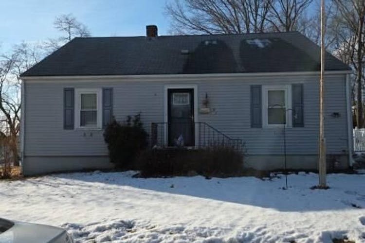 51 Hall Street West Warwick, RI 02893, Kent County