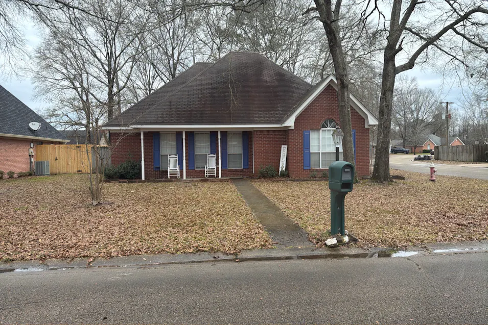 10 Charleston Circle Columbus, MS 39702, Lowndes County