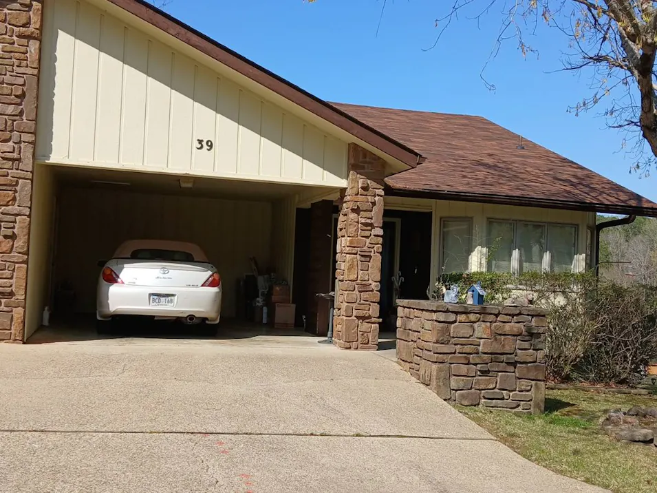 39 La Canada Way Hot Springs Village, AR 71909, Garland County