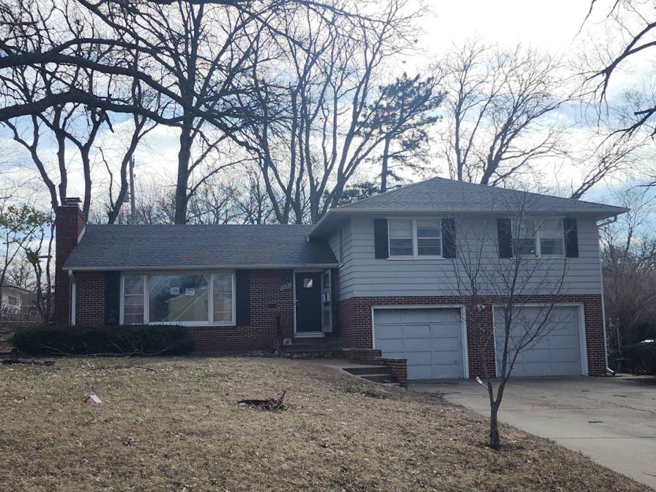 3641 Sw15th St Topeka, KS 66604, Shawnee County