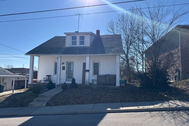 607 West Washington Street Jackson, MO 63755, Cape Girardeau County