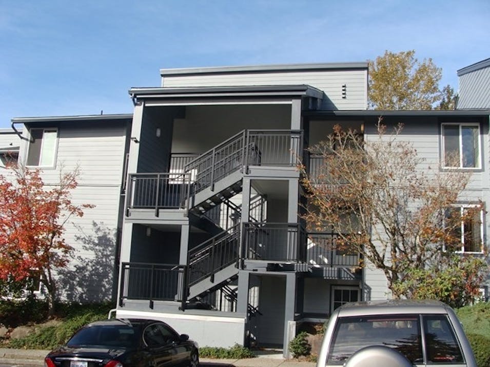 2611 NE 4th St 234 Renton, WA 98056, King County