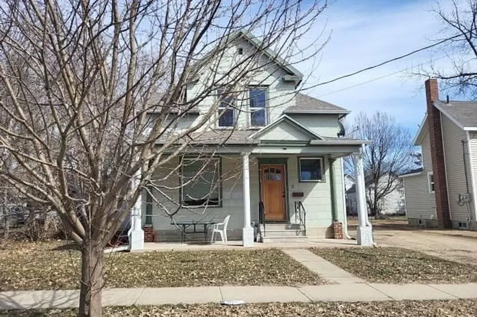 513 11th St SW Willmar, MN 56201, Kandiyohi County