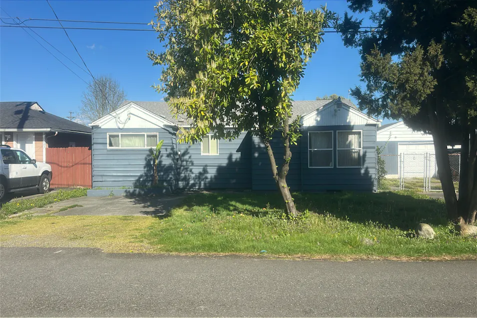 1411 47th Ave E Fife, WA 98424, Pierce County