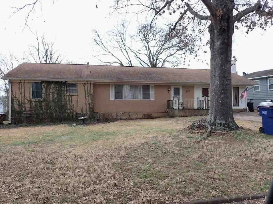 3521 S 35th St Fort Smith, AR 72903, Sebastian County