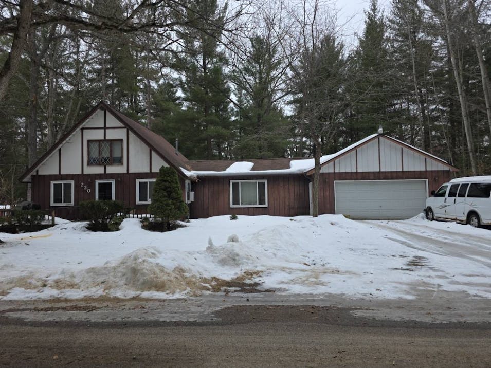 220 Sumac Drive Prudenville, MI 48651, Roscommon County