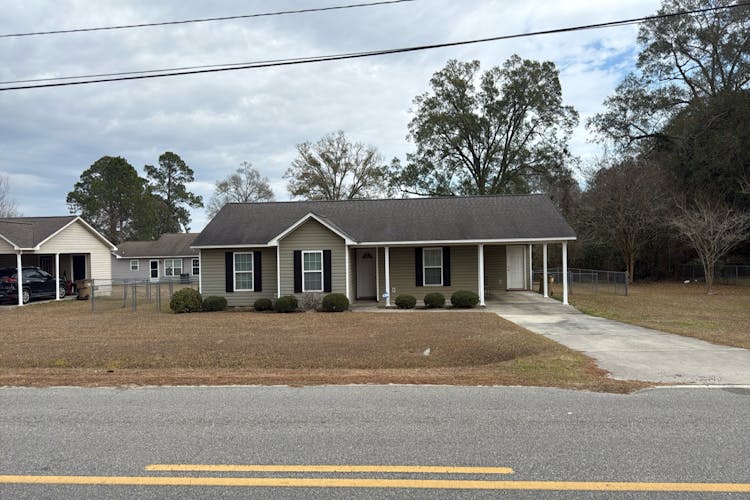 2727 Woodlawn Ave Tifton, GA 31794, Tift County