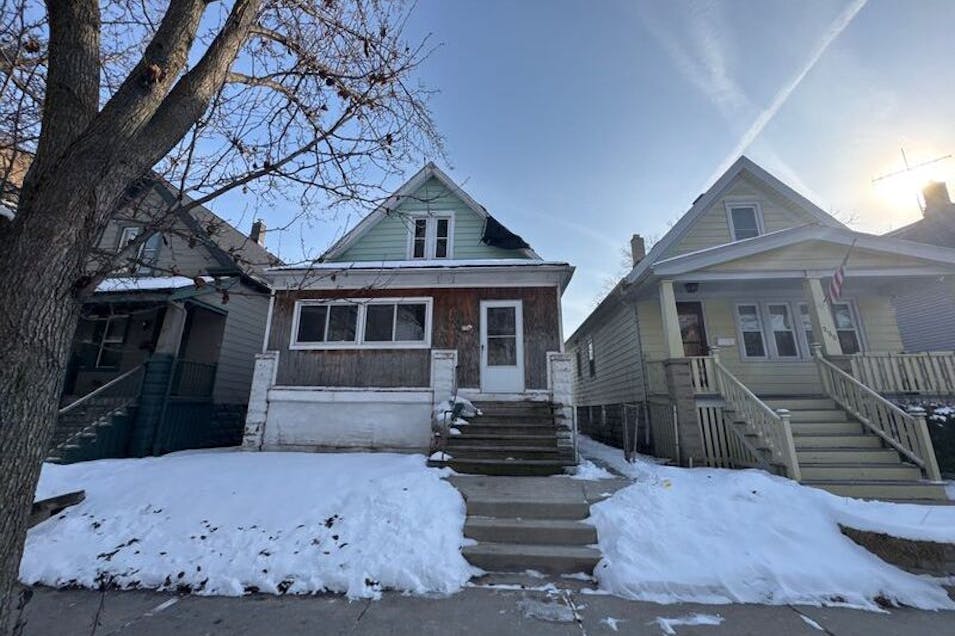 334n 41st St Milwaukee, WI 53208, Milwaukee County