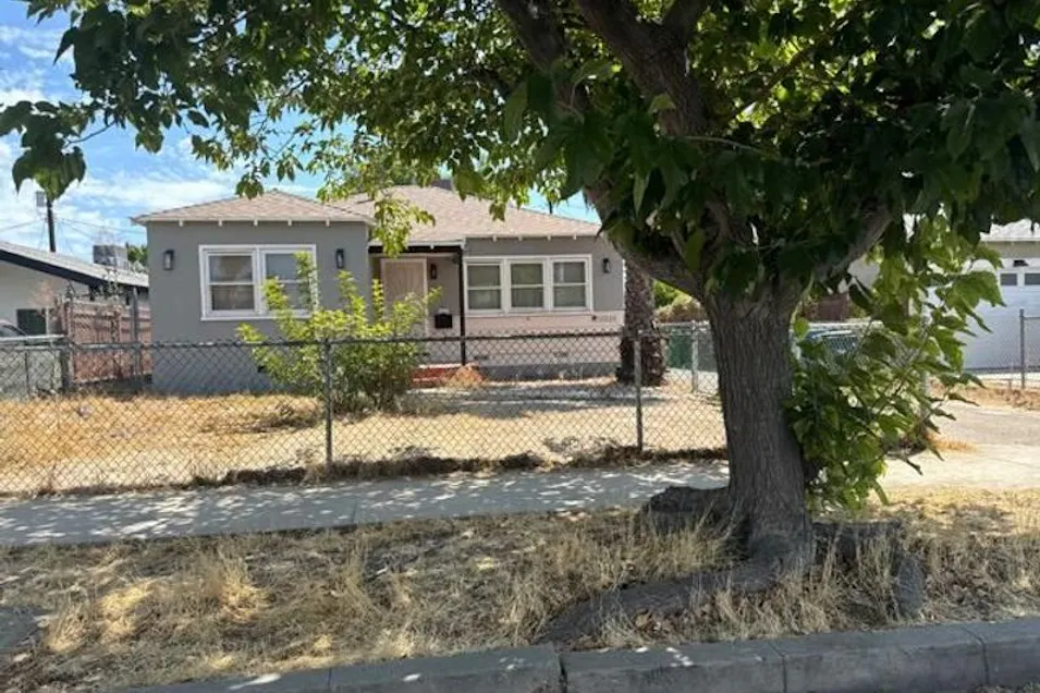 11126 Califa St North Hollywood, CA 91601, Los Angeles County
