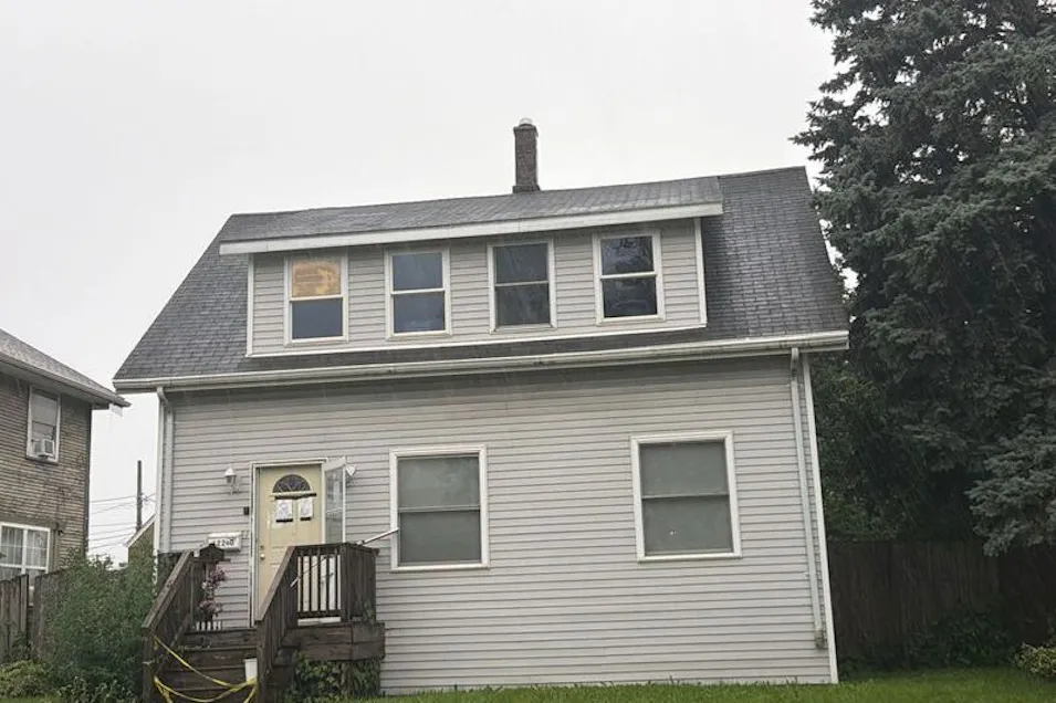 12240 S Gregory St Blue Island, IL 60406, Cook County