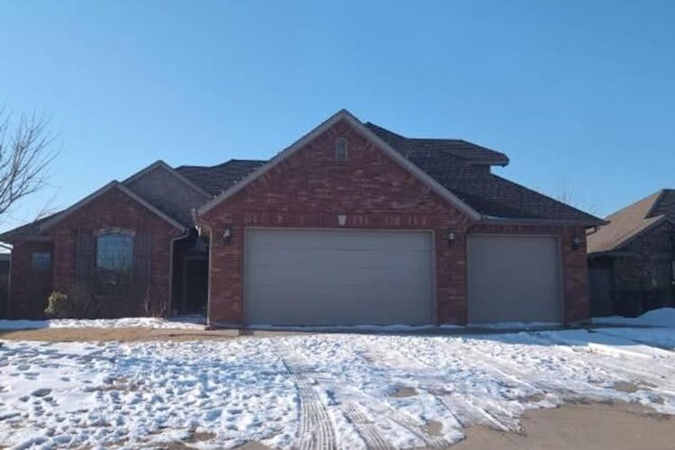 308 Madison Pl Dr Moore, OK 73160, Cleveland County