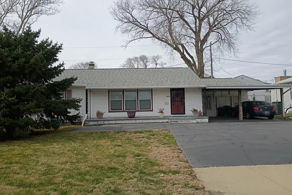 526 N 72nd St Omaha, NE 68114, Douglas County