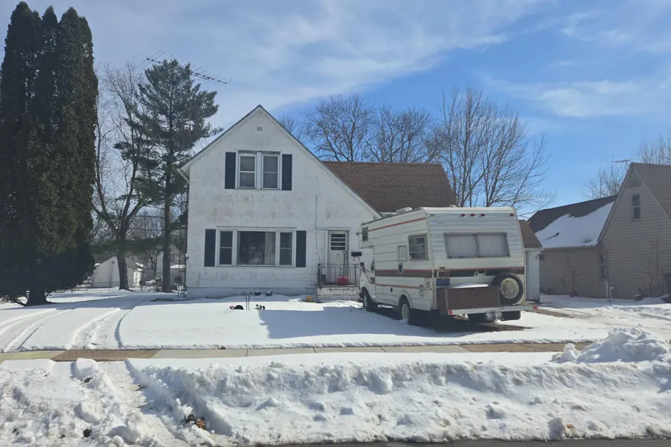 709 S Ash Ave Marshfield, WI 54449, Wood County