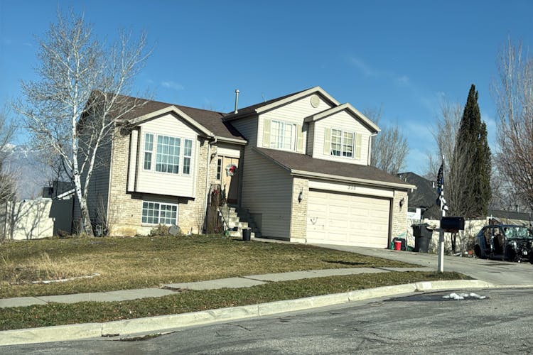 950 W 2520 S Perry, UT 84302, Box Elder County