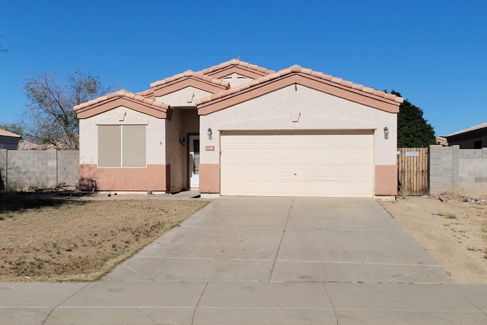 8706 W Stanley A Goff Dr Tolleson, AZ 85353, Maricopa County