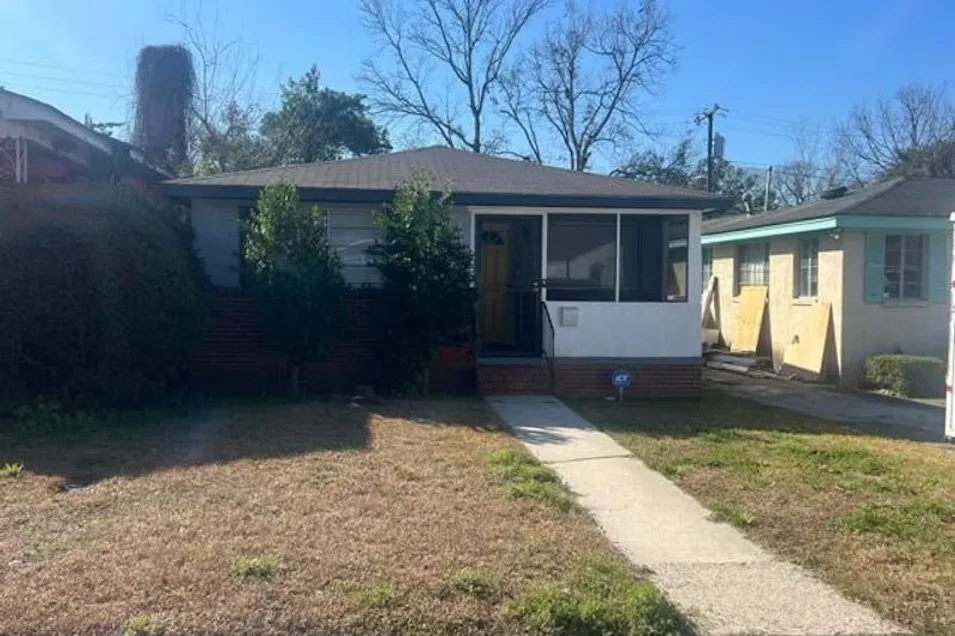 703 W 46th St Savannah, GA 31405, Chatham County