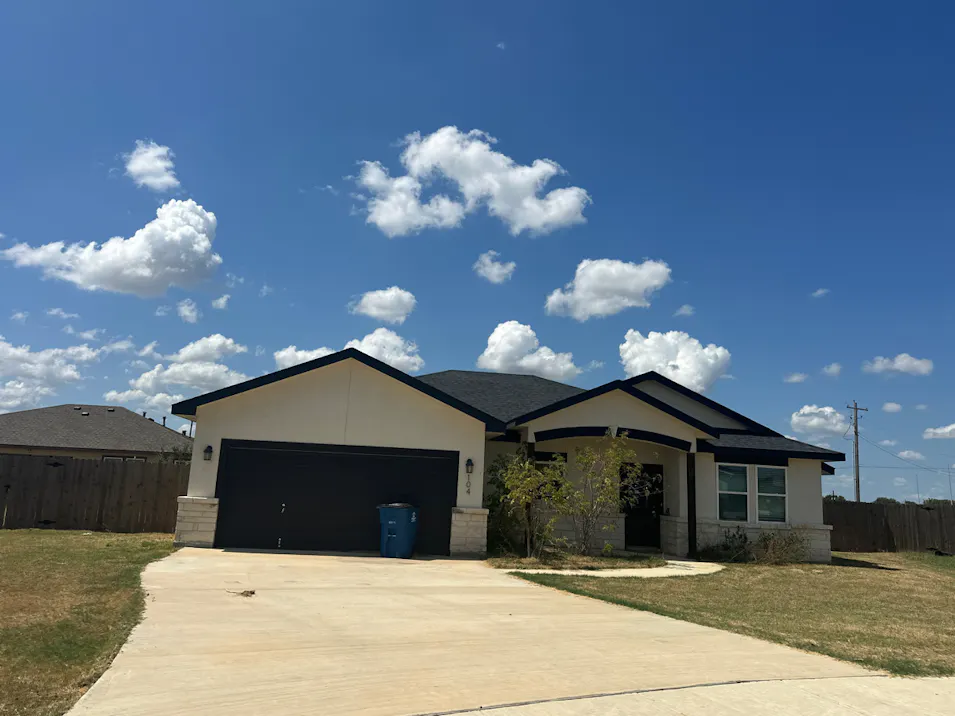 104 Growers Ave Poteet, TX 78065, Atascosa County