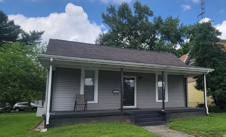 914 N 9th St Vincennes, IN 47591, Knox County