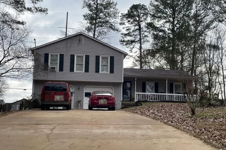 980 Lisa Kay Dr Lawrenceville, GA 30046, Gwinnett County